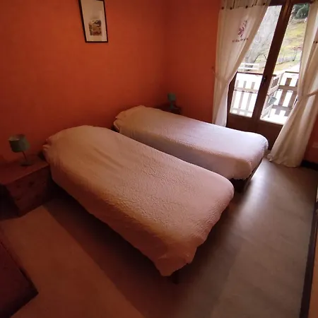 A L'oree Du Bois Nyaraló Dommartin-lès-Remiremont